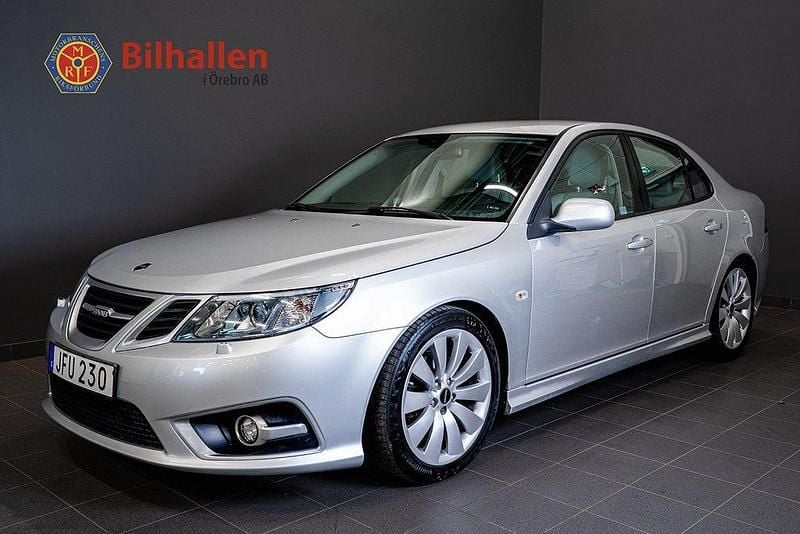 Silver Begagnad 2014 Saab 9-3 Aero Sedan | 159 900 kr - Bild 1/4