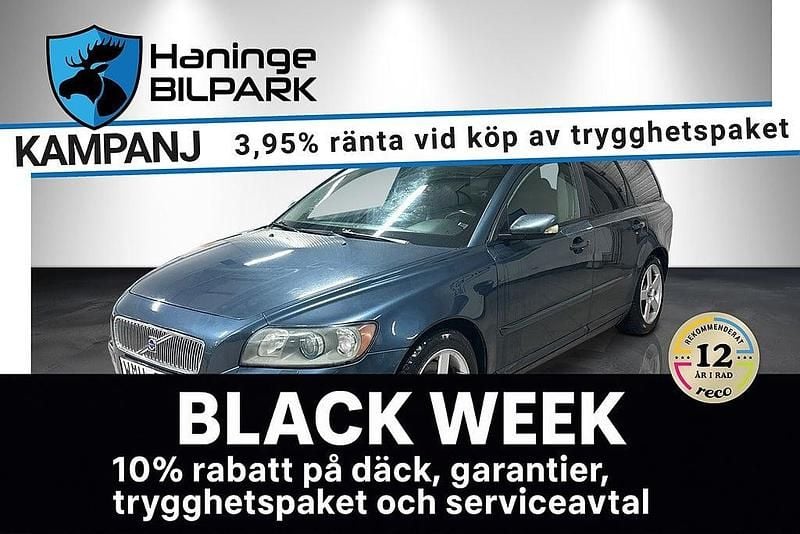 Blå Begagnad 2004 Volvo V50 Momentum Kombi | 39 995 kr (Marknadspris) - Bild 1/2