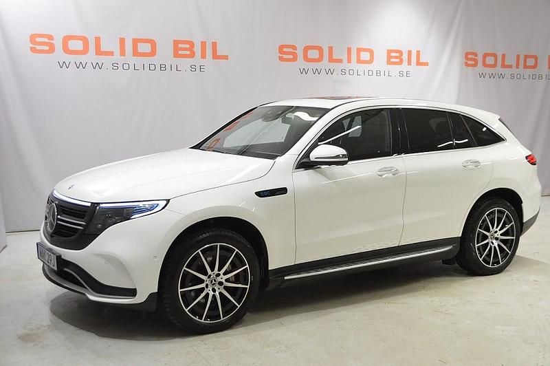Begagnad Mercedes EQC400 AMG 300 kW (408 HK) 2022 Vit (polar white ) SUV