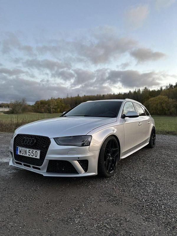 Silver Begagnad 2014 Audi A4 S-Line Kombi | 70 000 kr (Superpris) - Bild 1/4