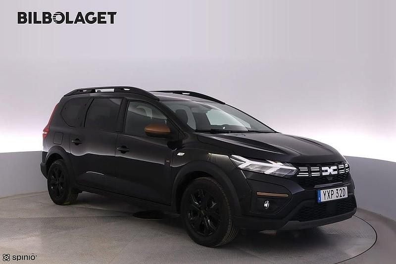 Svart Begagnad 2023 Dacia Jogger Extreme Minibuss | 194 800 kr (Marknadspris) - Bild 1/4