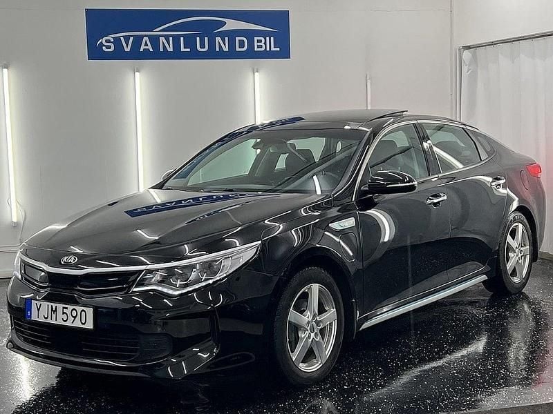 Svart Begagnad 2016 Kia Optima Hybrid Comfort Sedan | 159 800 kr (Marknadspris) - Bild 1/4