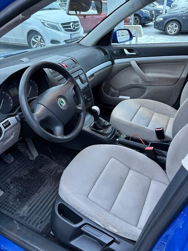 Begagnad Skoda Octavia 105 HK (77 kW) 2006 Kombi