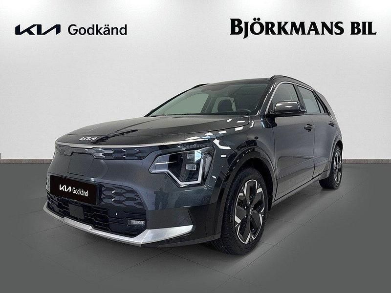 Grå Begagnad 2022 Kia e-Niro SUV | 329 900 kr (Dyr) - Bild 1/4