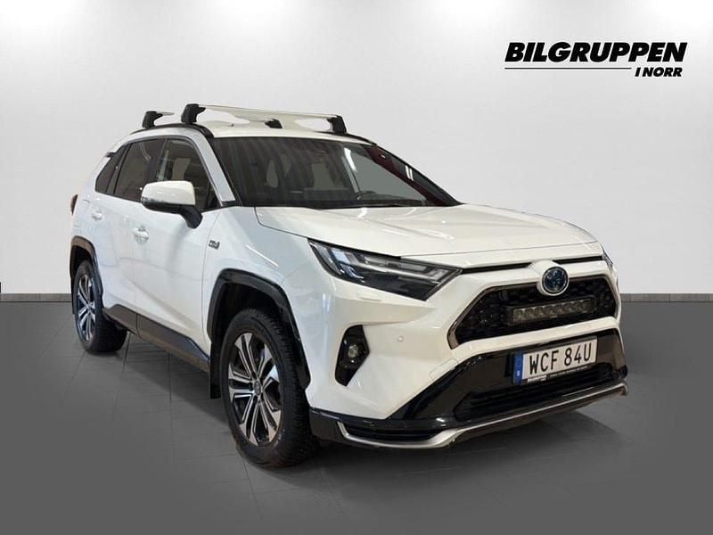 Begagnad Toyota RAV4 Edition 306 HK (225 kW) 2023 Vit SUV