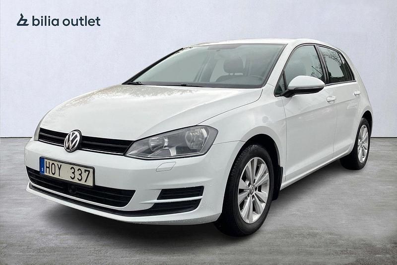 Vit Begagnad 2013 VW Golf VII Halvkombi | 119 900 kr (Marknadspris) - Bild 1/3
