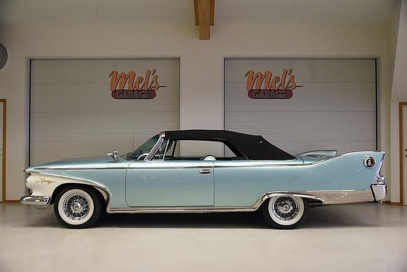 Ljus grön/vit Begagnad 1960 Plymouth Fury Cab | 849 000 kr - Bild 1/4