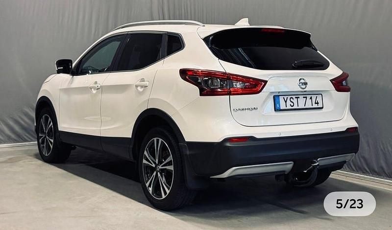 Begagnad Nissan Qashqai 115 HK (84 kW) 2017 SUV