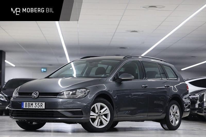 Mörkgrå Begagnad 2020 VW Golf VII Kombi | 189 900 kr (Bra pris) - Bild 1/2