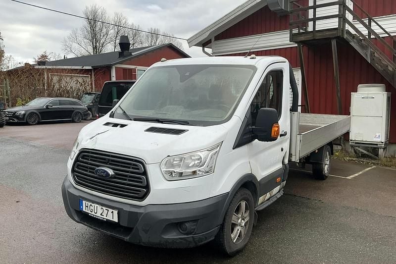 Vit Begagnad 2015 Ford Transit | 95 000 kr - Bild 1/3