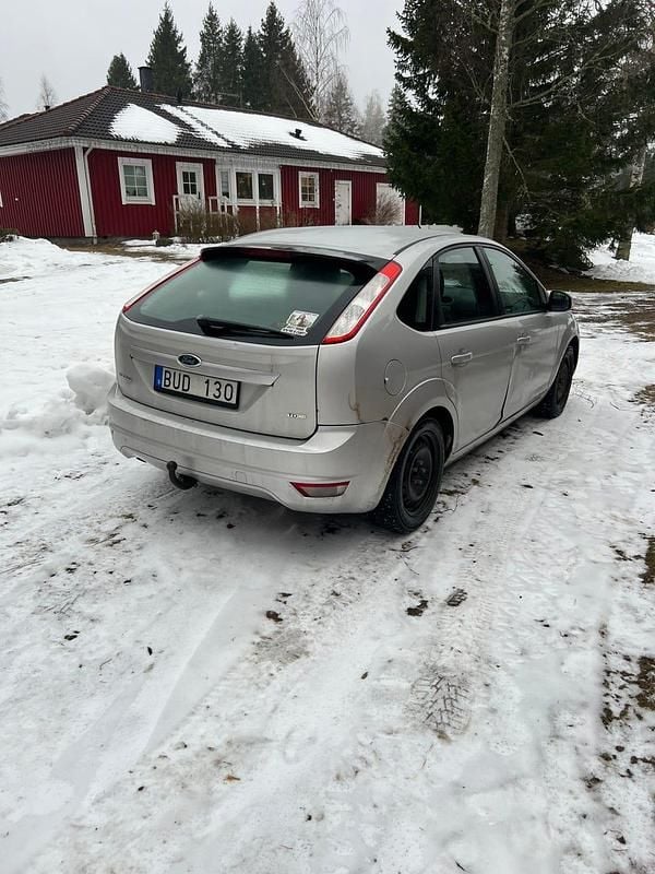 Begagnad Ford Focus 109 HK (80 kW) 2008