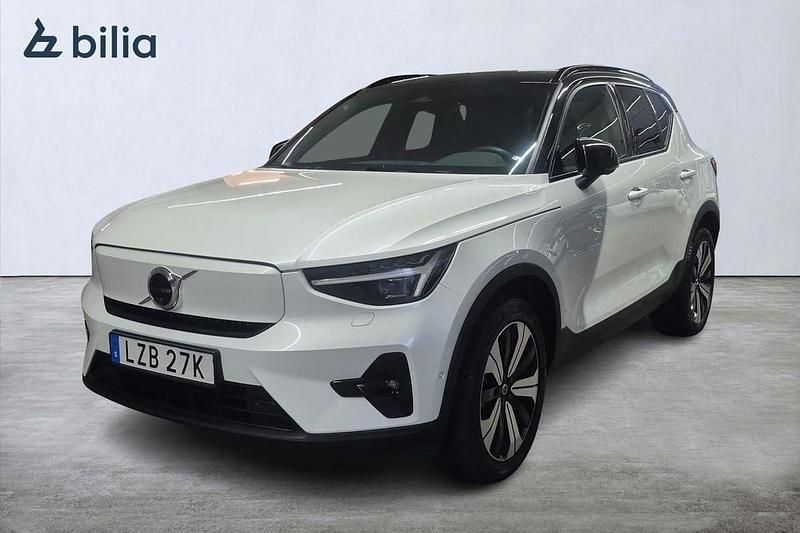 Vit Begagnad 2022 Volvo XC40 Single Motor SUV | 379 000 kr - Bild 1/3