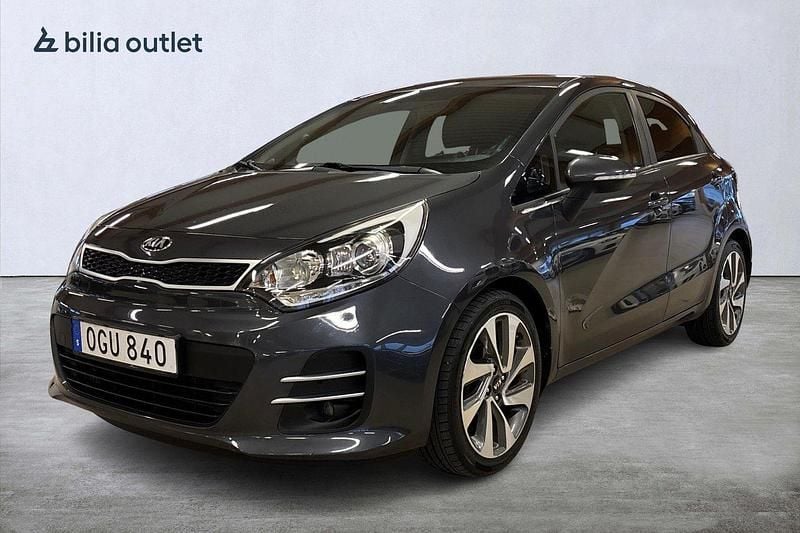 Grå Begagnad 2016 Kia Rio Halvkombi | 99 900 kr (Marknadspris) - Bild 1/3