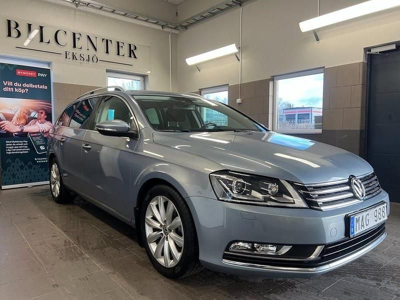 Grå Begagnad 2011 VW Passat GT Kombi | 124 900 kr (Lite dyr) - Bild 1/4