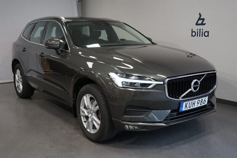 Mörkgrå (grå) Begagnad 2018 Volvo XC60 Business Edition SUV | 309 900 kr (Marknadspris) - Bild 1/3