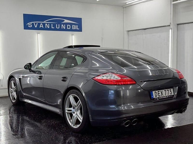 Begagnad Porsche Panamera 4S 400 HK (294 kW) 2010 Svart Sedan