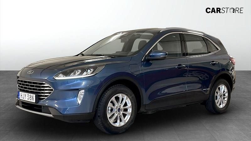 Blå (blue) Begagnad 2022 Ford Kuga Titanium SUV | 234 900 kr (Bra pris) - Bild 1/4