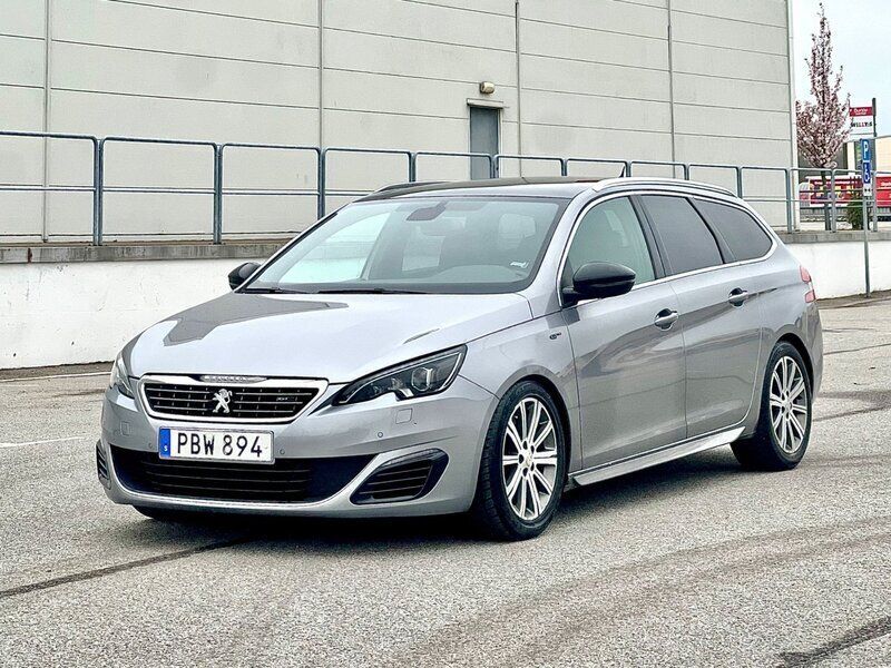 Grå Begagnad 2017 Peugeot 308 GT Kombi | 109 800 kr - Bild 1/4