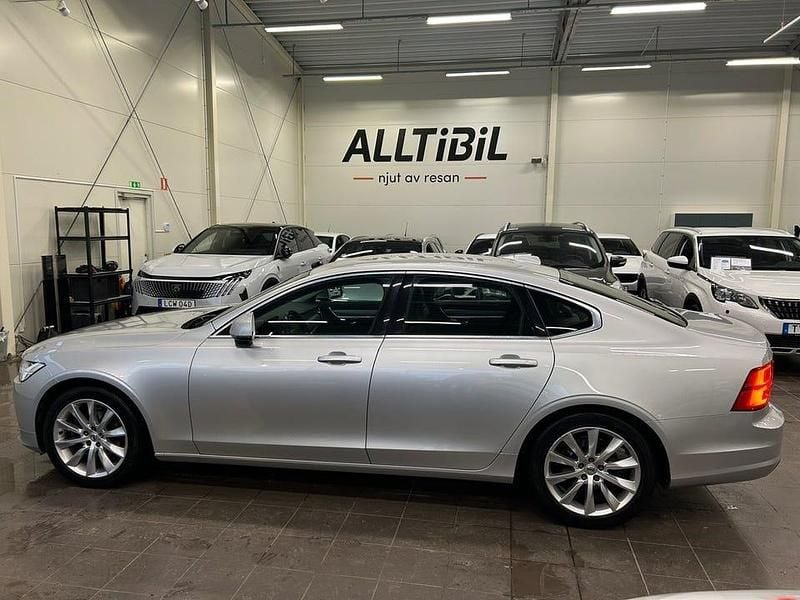 Begagnad Volvo S90 Business Edition 150 HK (110 kW) 2017 Silver Sedan