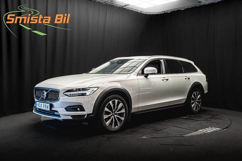 Vit Begagnad 2022 Volvo V90 CC Pro Kombi | 349 900 kr (Bra pris) - Bild 1/3