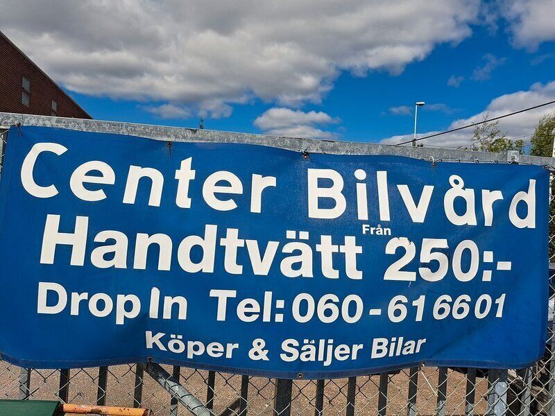 Begagnad Hyundai i30 Sport 111 HK (81 kW) 2012 Röd Halvkombi