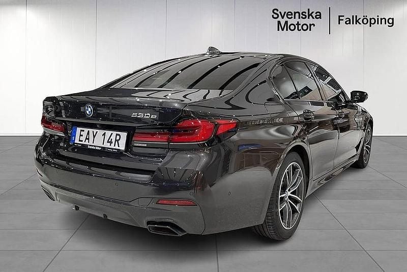 Begagnad BMW 530e M Sport 295 HK (216 kW) 2022 Grå Sedan