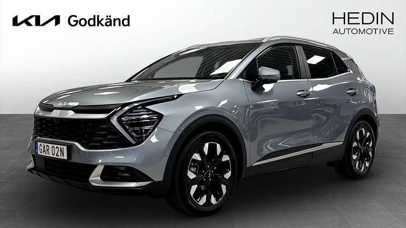 Grå (silver) Begagnad 2024 Kia Sportage Advance SUV | 409 900 kr (Marknadspris) - Bild 1/4