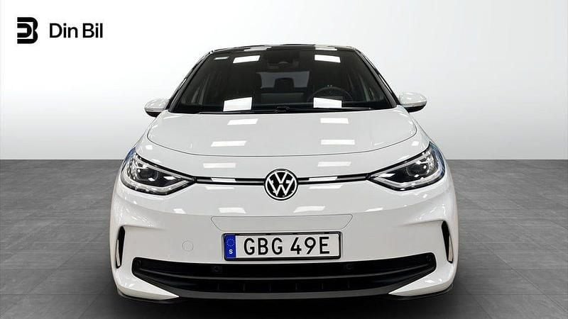 Begagnad VW ID.3 Comfortline 169 kW (231 HK) 2024 Vit Halvkombi