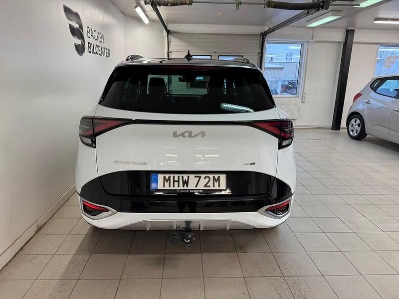 Begagnad Kia Sportage GT-Line 230 HK (169 kW) 2021 Vit SUV