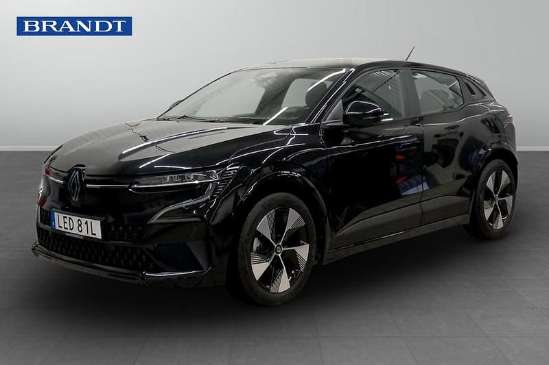 Svart Begagnad 2023 Renault Mégane IV Equilibre | 229 900 kr (Bra pris) - Bild 1/4