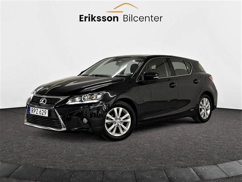 Svart Begagnad 2016 Lexus CT200h Halvkombi | 169 900 kr (Bra pris) - Bild 1/4