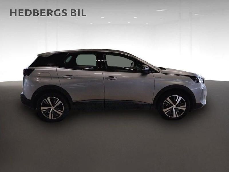 Begagnad Peugeot 3008 Active 224 HK (164 kW) 2023 Grå SUV