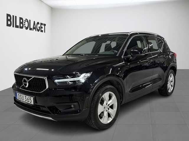 Svart Begagnad 2018 Volvo XC40 Momentum SUV | 319 800 kr (Marknadspris) - Bild 1/4