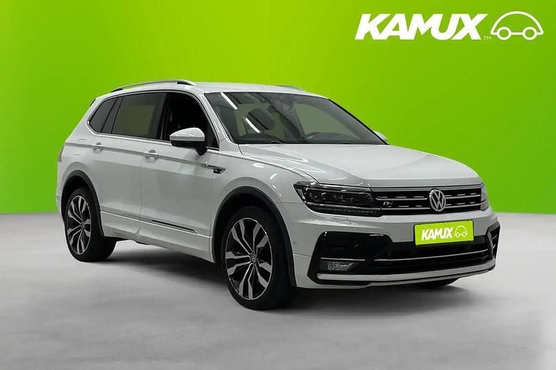 Vit Begagnad 2019 VW Tiguan Allspace R-line SUV | 284 700 kr (Lite dyr) - Bild 1/4