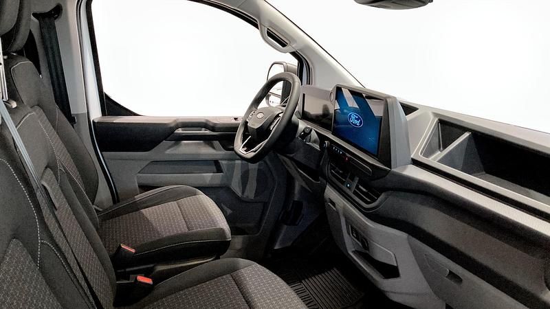 Ny Ford E-Transit 2025 Vit Van