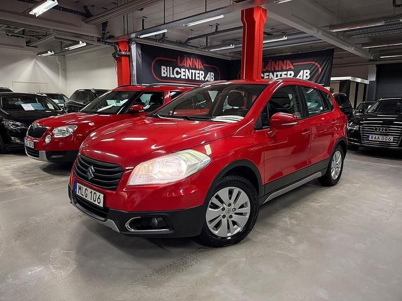 Begagnad Suzuki SX4 120 HK (88 kW) 2014 Röd Kombi
