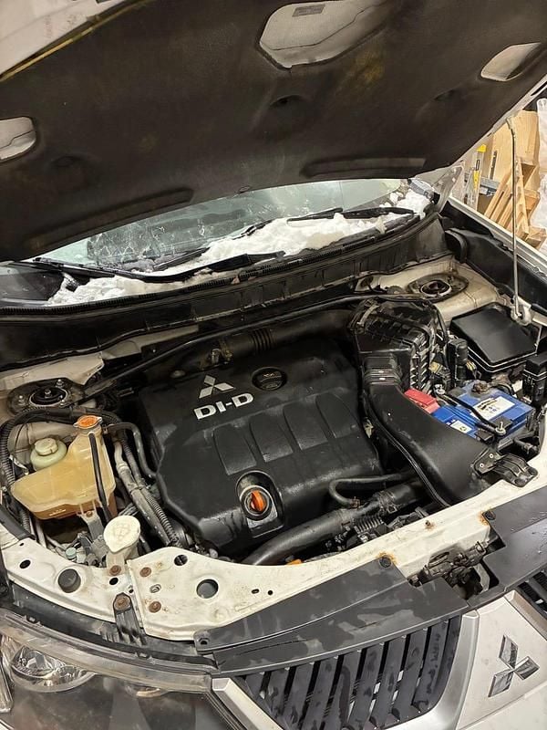 Begagnad Mitsubishi Outlander 140 HK (102 kW) 2007 SUV