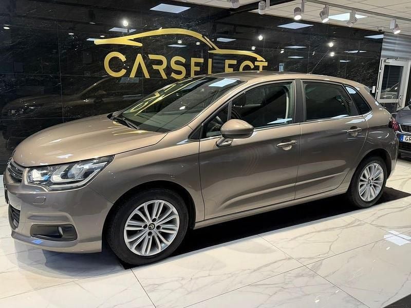 Begagnad Citroën C4 121 HK (88 kW) 2015 Grå Halvkombi