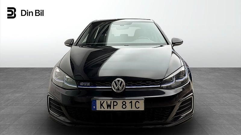 Begagnad VW Golf VIII Active 150 HK (110 kW) 2020 Svart Kombi