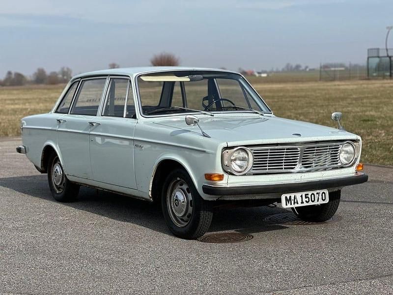 Begagnad Volvo 144 75 HK (55 kW) 1967 Grå Sedan