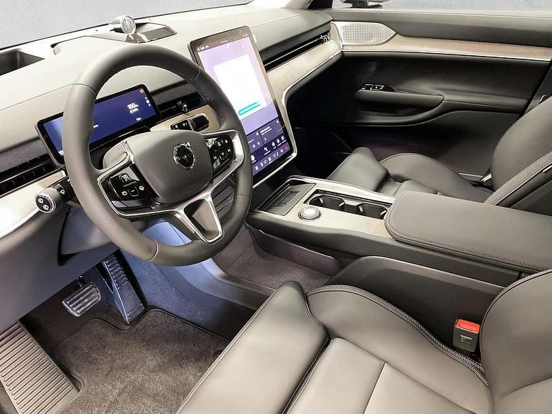 Ny Volvo EX90 Performance 205 kW (279 HK) 2025 Silver SUV