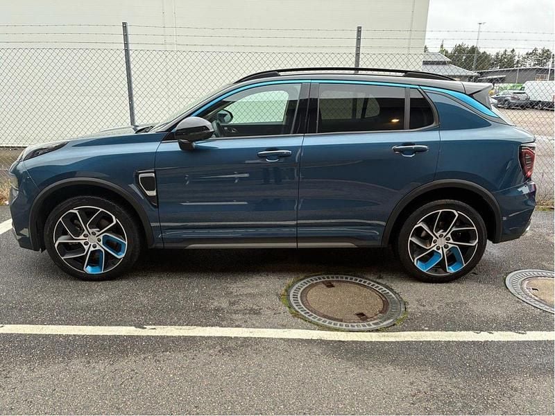 Blå Begagnad 2022 Lynk & Co 01 SUV | 260 000 kr (Bra pris) - Bild 1/4