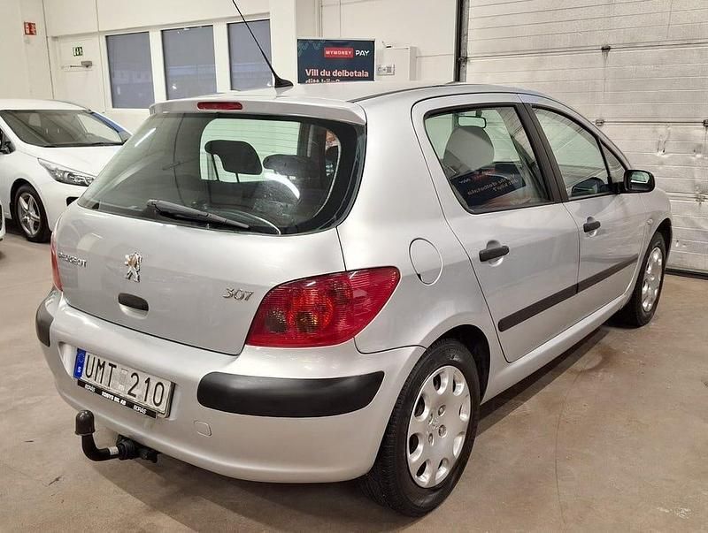 Begagnad Peugeot 307 109 HK (80 kW) 2004 Grå Halvkombi