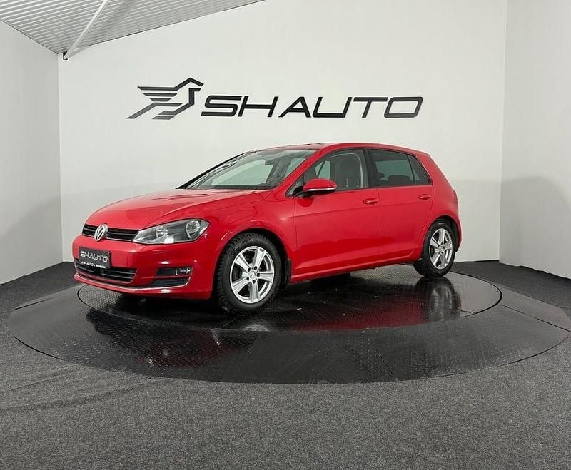 Röd Begagnad 2014 VW Golf VII GT Halvkombi | 109 900 kr (Marknadspris) - Bild 1/4