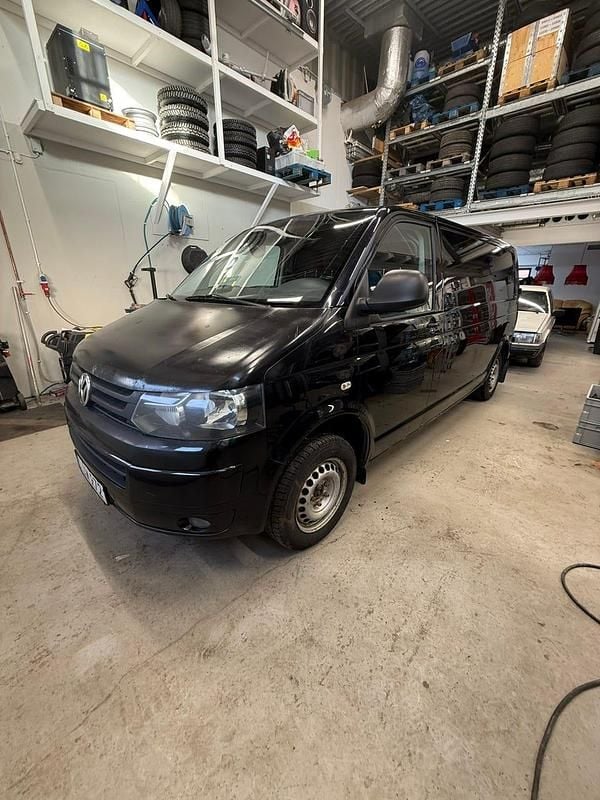 Begagnad VW T5 140 HK (102 kW) 2012 Van