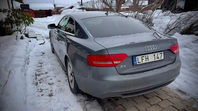 Begagnad Audi A5 211 HK (155 kW) 2011 Sportkupé