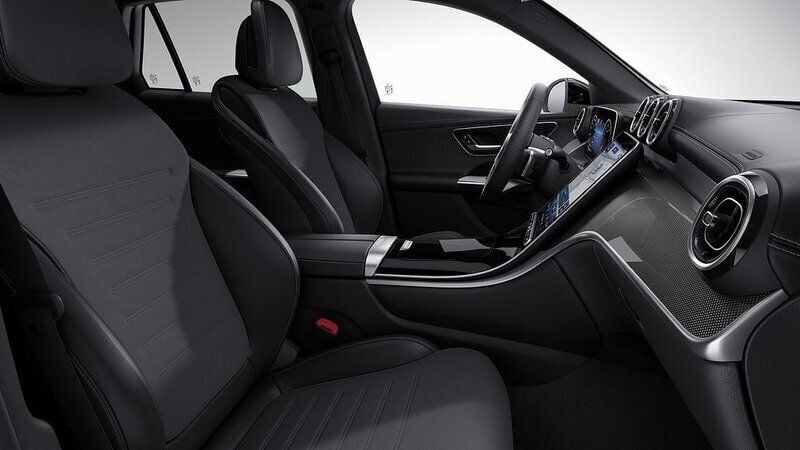 Begagnad Mercedes GLC300 AMG line 2023 SUV