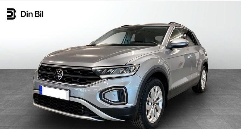Silver Begagnad 2025 VW T-Roc Life SUV | 329 800 kr (Dyr) - Bild 1/4
