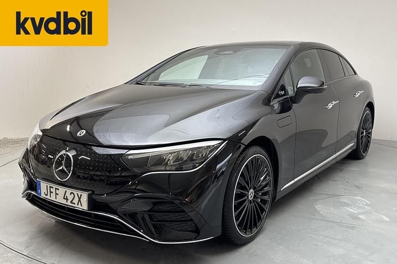 Begagnad Mercedes EQE300 AMG line 180 kW (245 HK) 2023 Svart Sedan