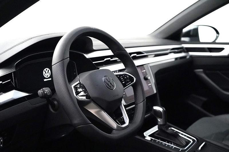 Begagnad VW Arteon R-line 218 HK (160 kW) 2022 Svart Kombi